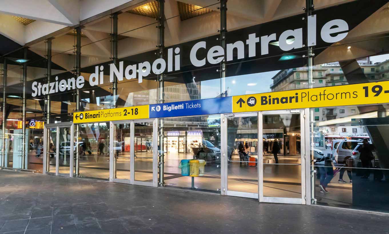 Stazione ferroviaria Napoli Centrale